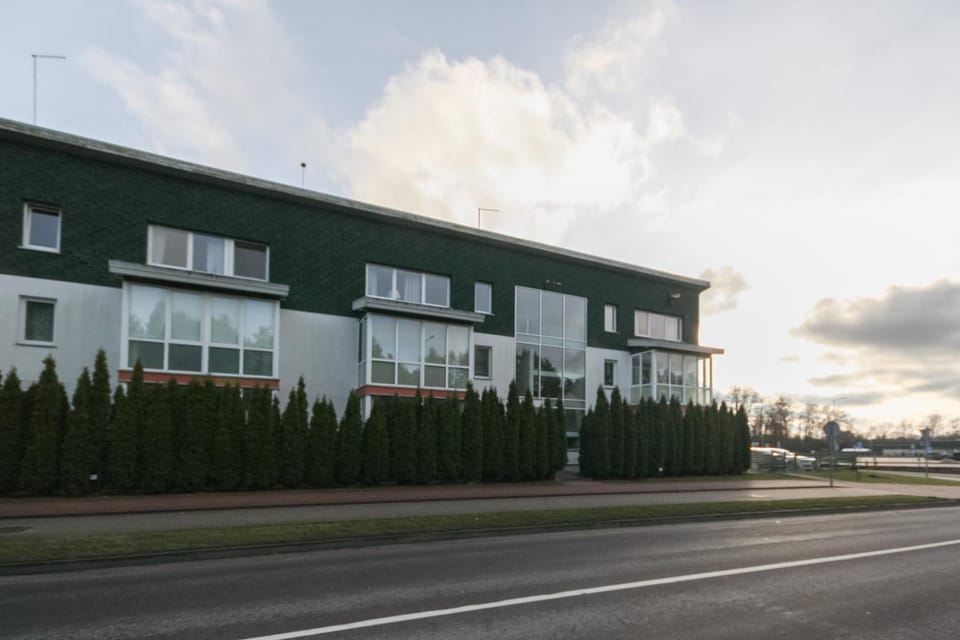 Property building, Neighbourhood, Street view