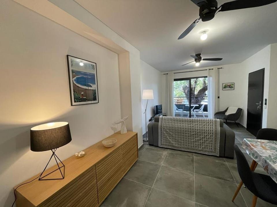 Leu Girembelle Apartment in Saint-Leu