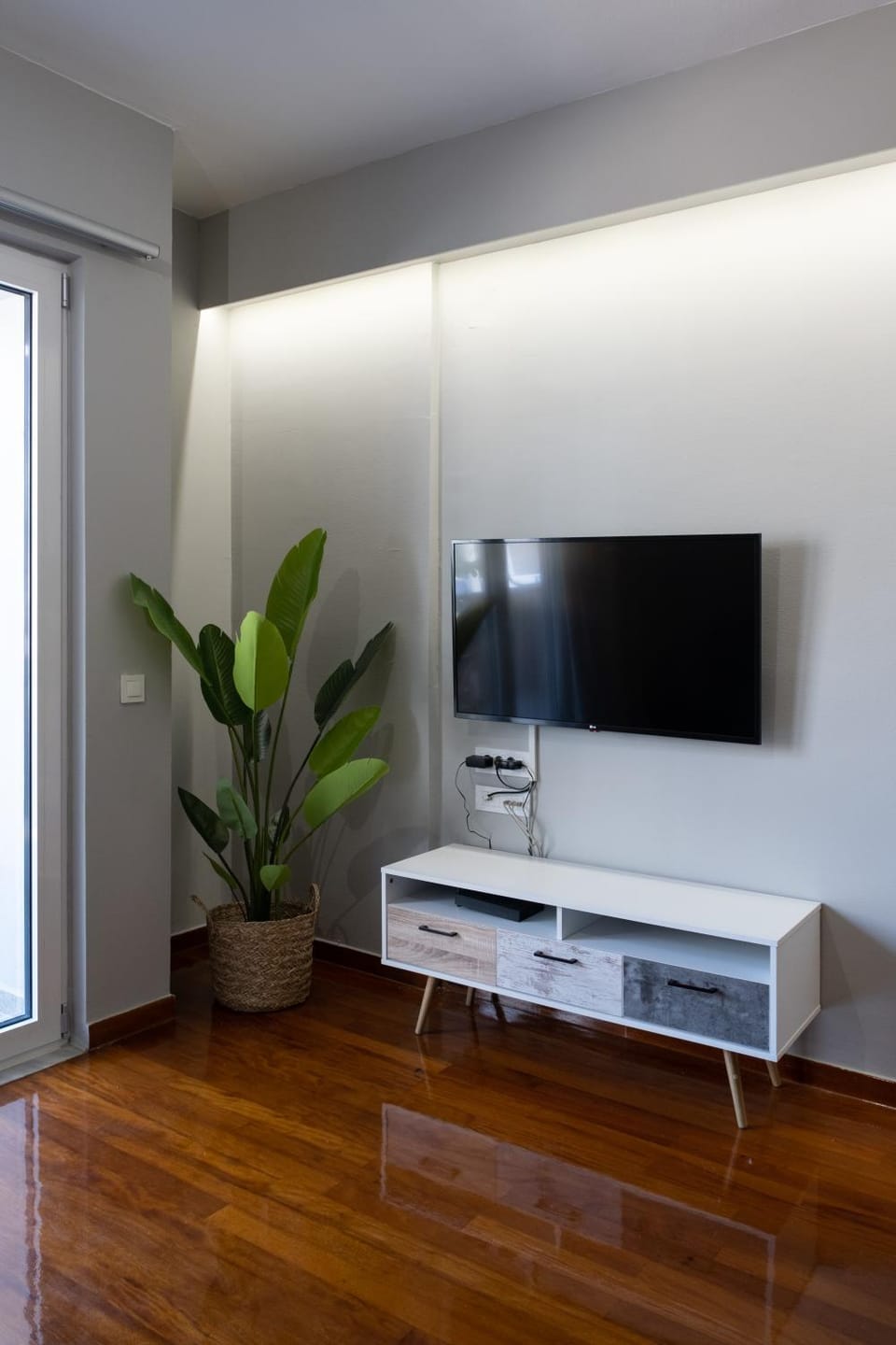 TV and multimedia, Living room