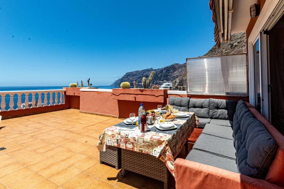 Fantastic View Terrace Apt by Dream Homes Tenerife Apartment in Acantilados de Los Gigantes