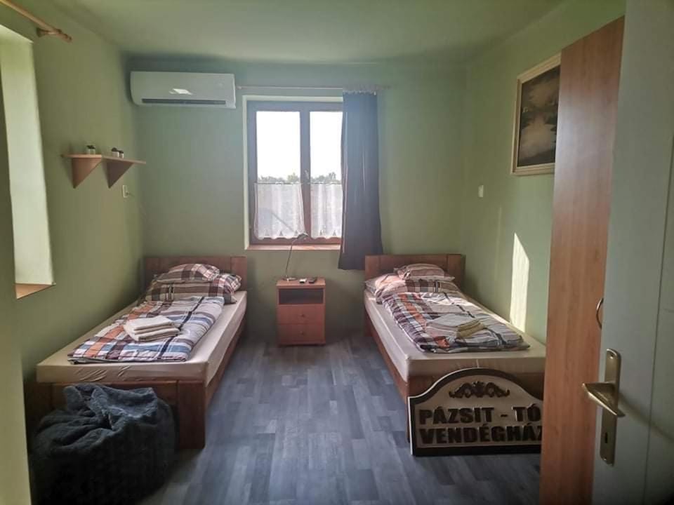 Pázsit-tó Vendégház Apartment in Hungary