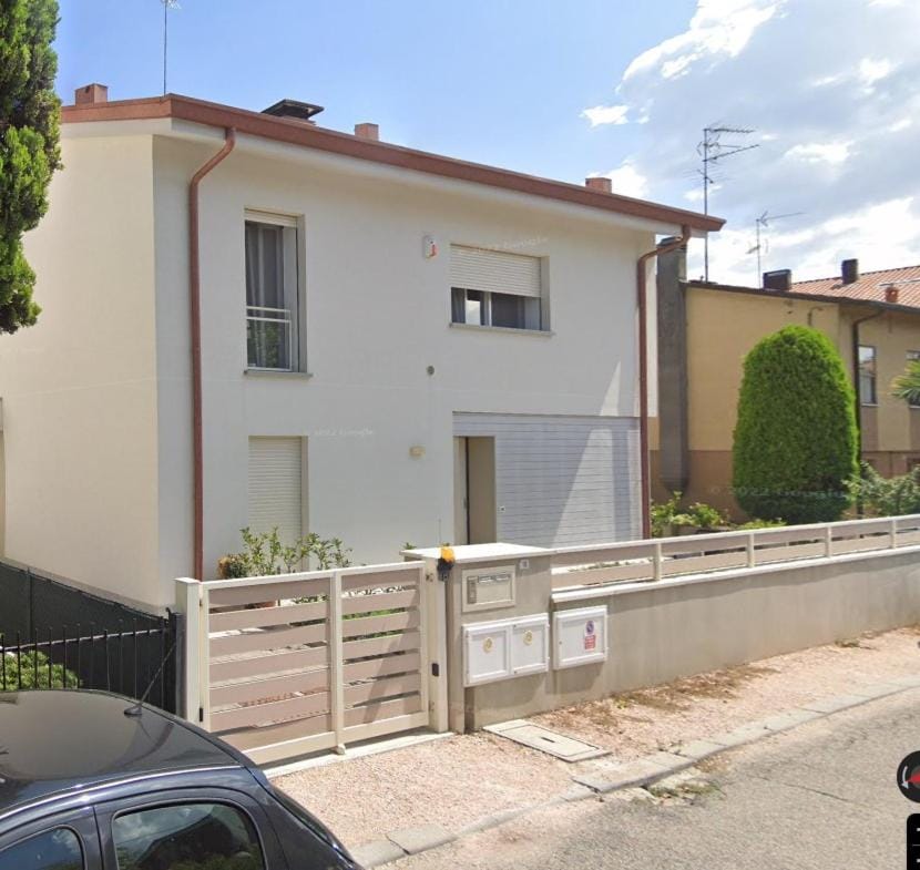 Property building, Neighbourhood, Street view