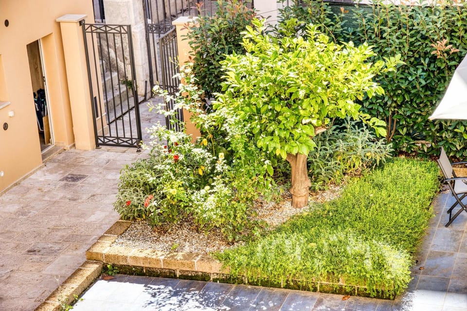 Giardino dei Lenti Bed and Breakfast in Bari