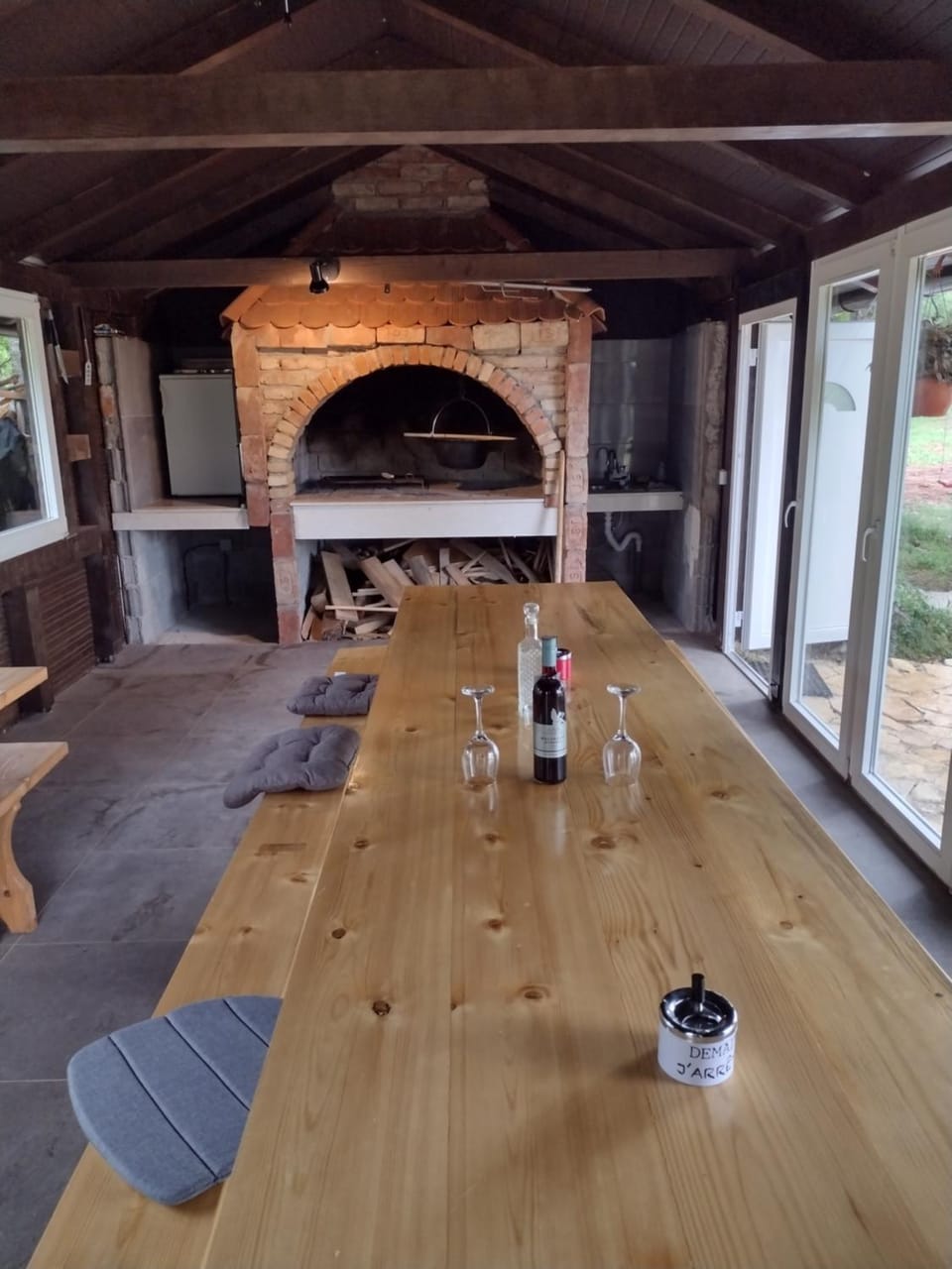 Lika Relax and Party House with sauna, jacuzzi and outdoor heated swimming pool House in Zadar County