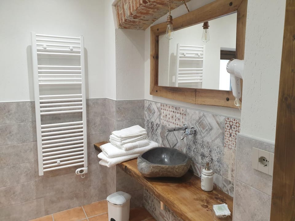 Cafe del peso Bed and Breakfast in Piedmont