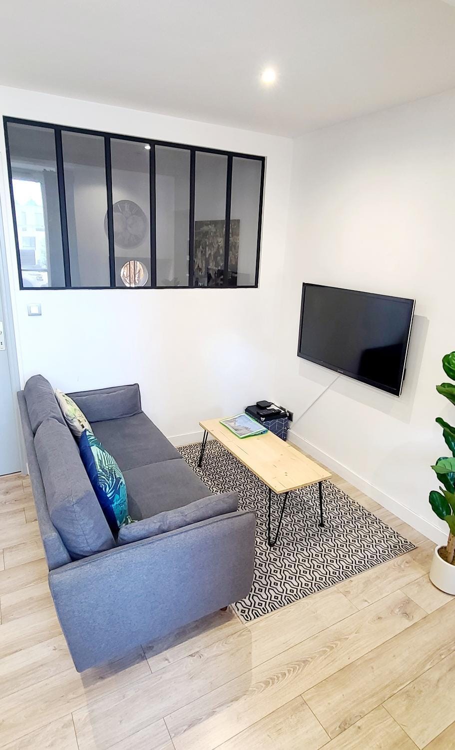 Appart Saint Cyprien + Parking privatif Apartment in Poitiers