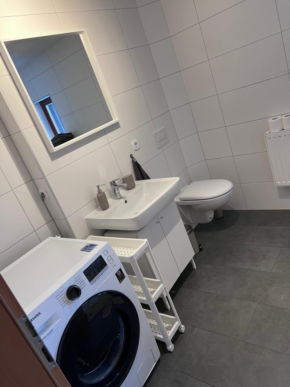 Biete schöne Unterkunft im Herzen von Barleben Apartment in Magdeburg