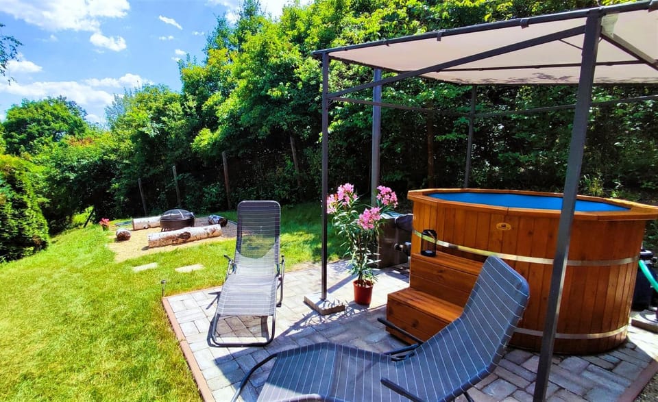 Garden, Open Air Bath