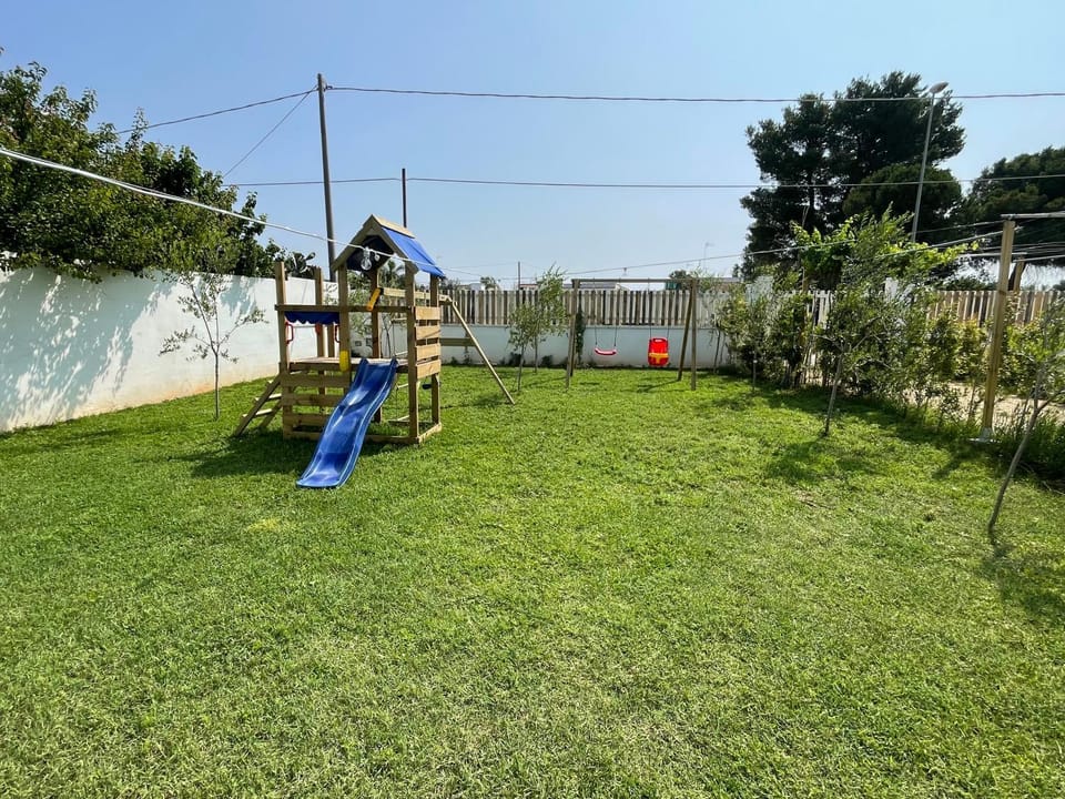 Children play ground, Garden
