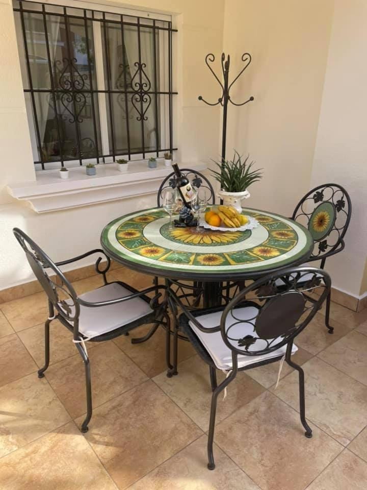 Patio, Seating area, Dining area