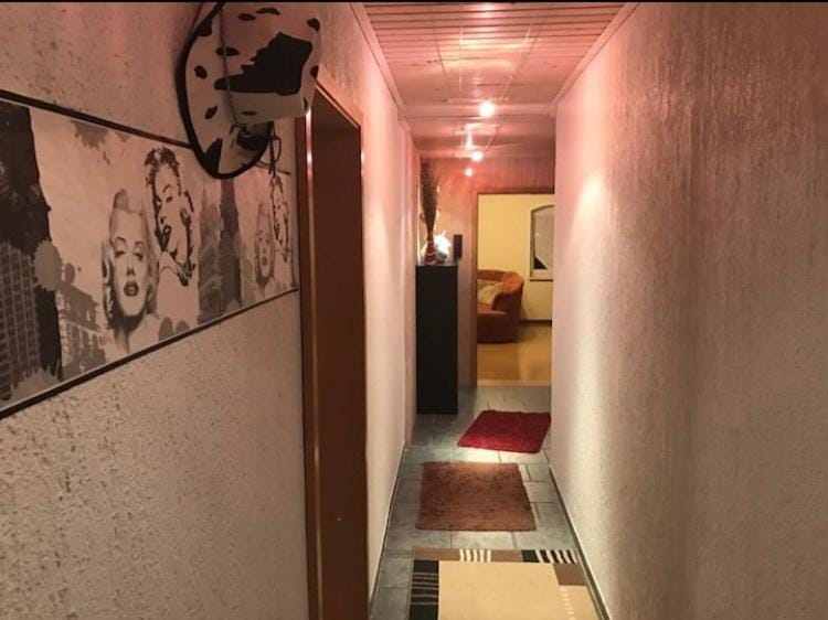 Gemütliche 3 Raum Wohnung im Dachgeschoss Apartment in Erzgebirgskreis