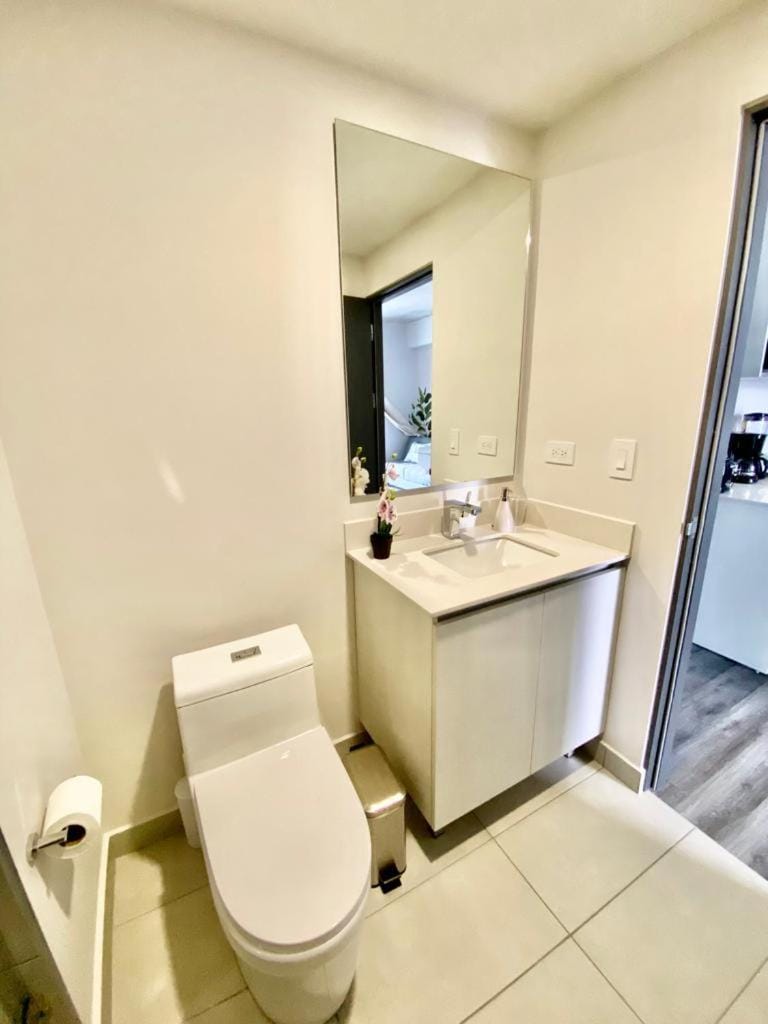 Cómodo y elegante apartamento en fabuloso condo! Apartment in San Jose