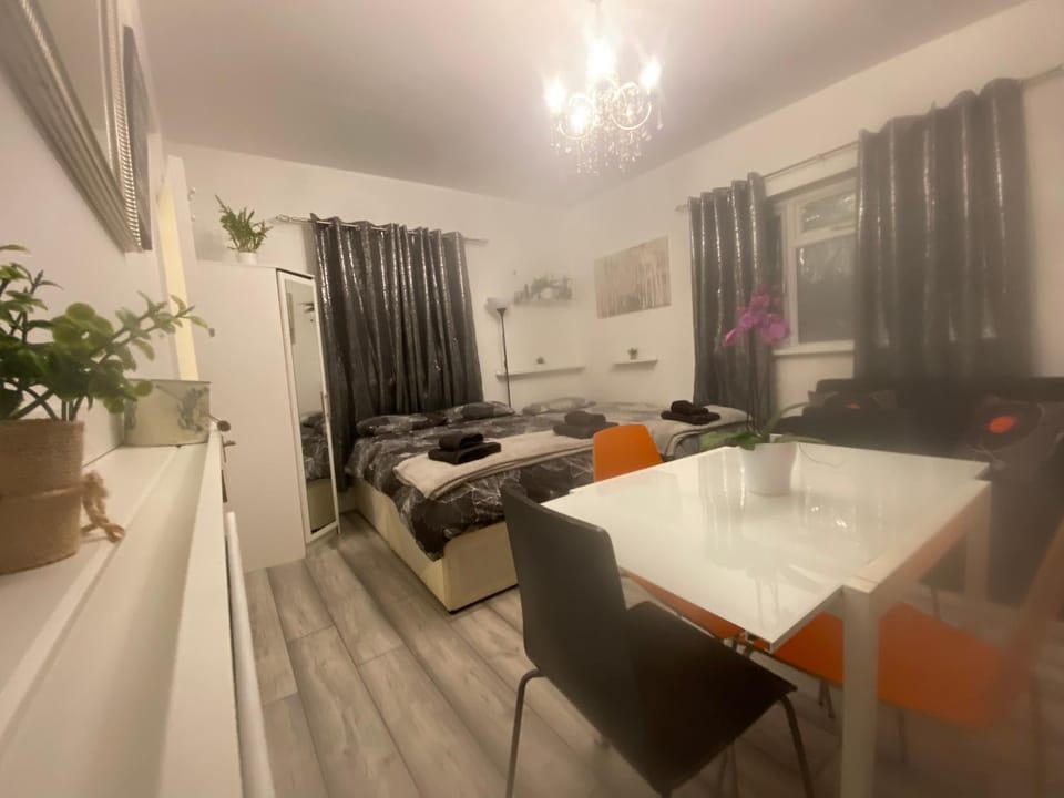 Da Giuseppe London Apartment in London
