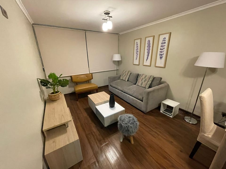 M-MONTT Pedro De Valdivia Apartment in Providencia