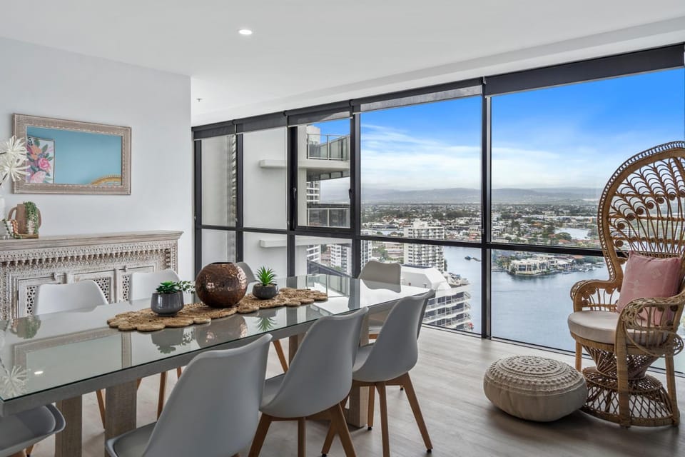 Natural landscape, View (from property/room), Dining area