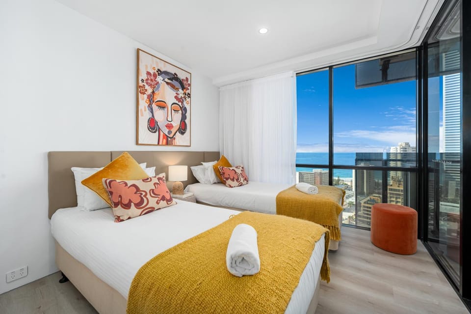 View (from property/room), Photo of the whole room, Bedroom