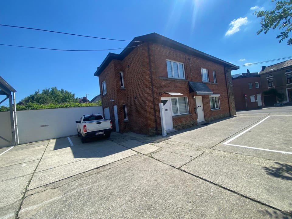 Property building, Parking