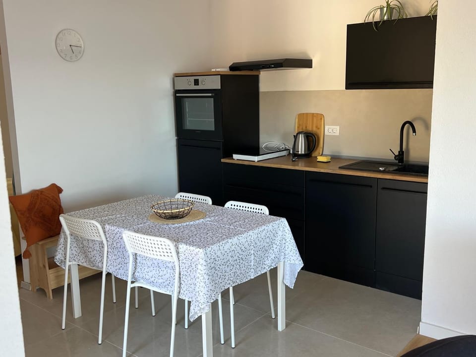 Apartman Apartment in Dubrovnik-Neretva County