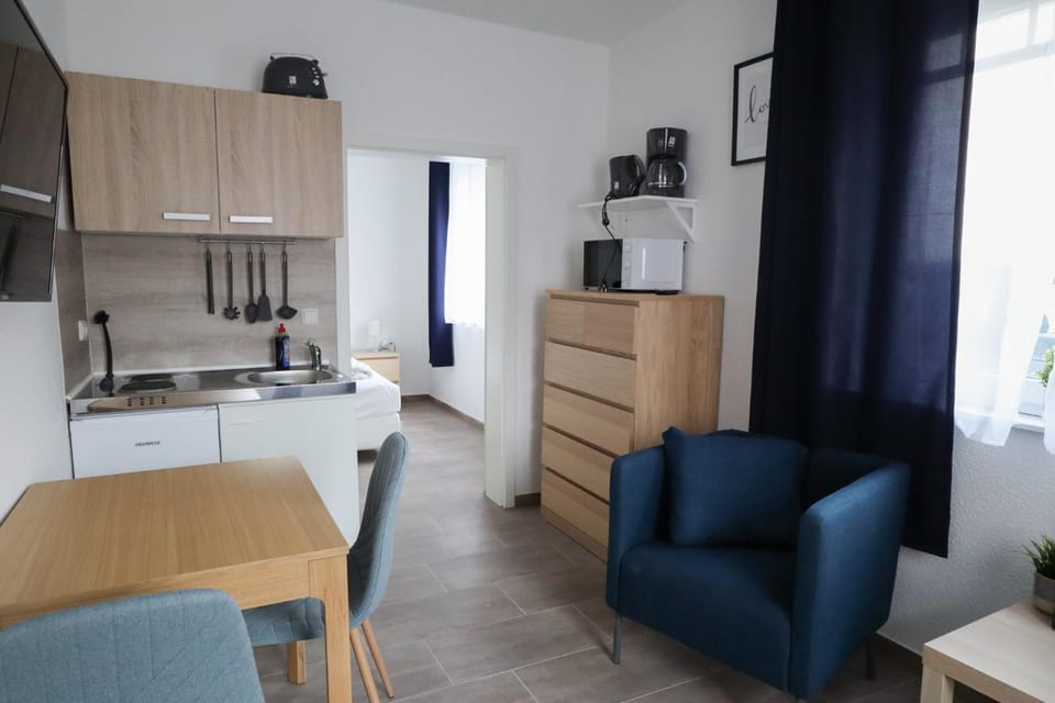 TV and multimedia, Kitchen or kitchenette, Living room, Seating area, Dining area, minibar