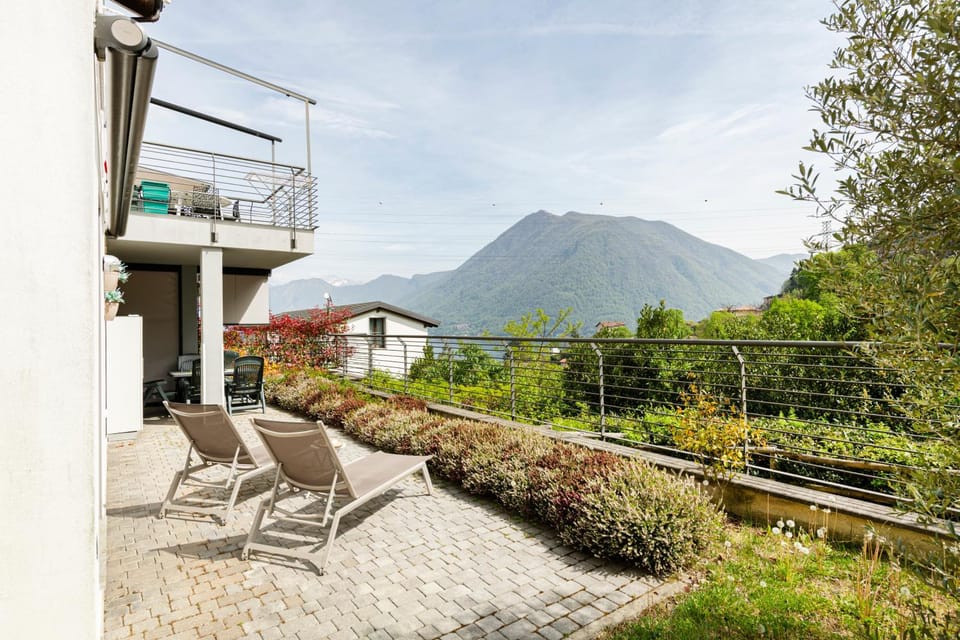 EASYLIFE - Como - Crotta 3 - Argegno Apartment in Canton of Ticino