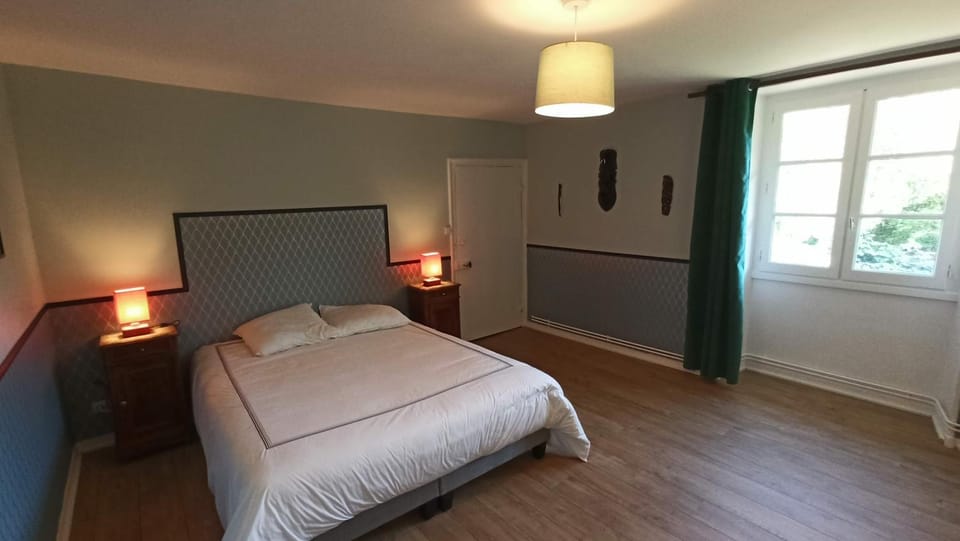 La Roche Cantin Apartment in Nouvelle-Aquitaine