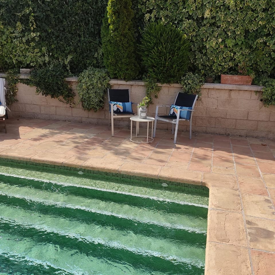 Garden, Swimming pool