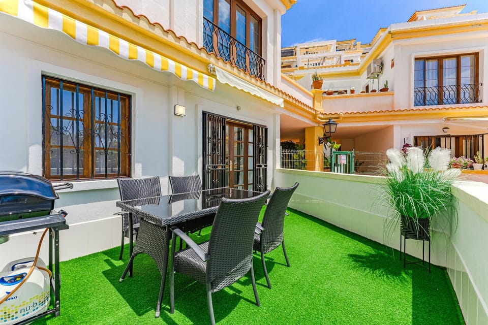 Romantic Apartment in Windsor Park Apartment in Costa Adeje