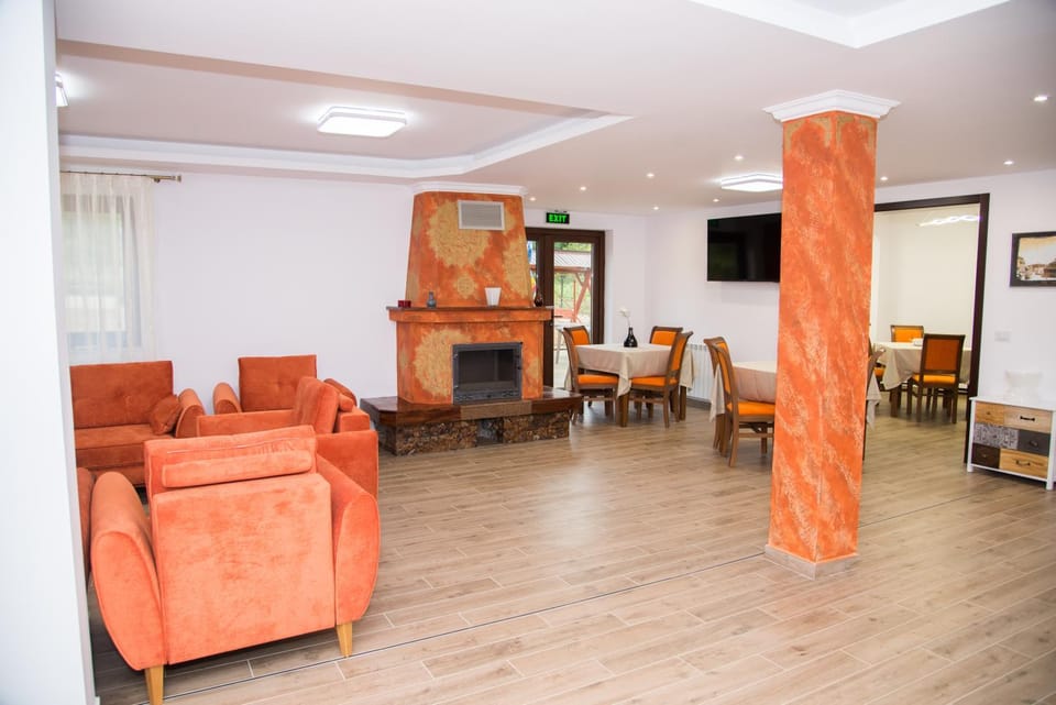 Poiana Transilvaniei Bed and Breakfast in Brașov County