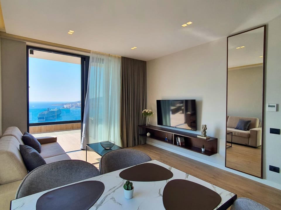 Living room, Seating area, Dining area, Sea view