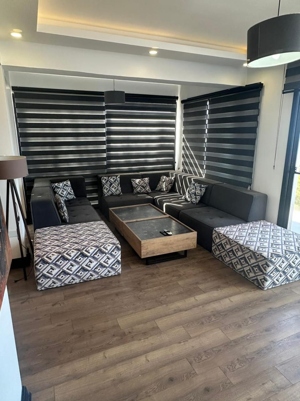 Communal lounge/ TV room