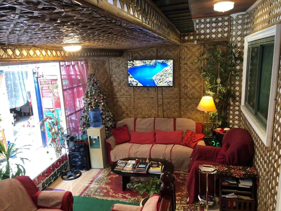 THE MANSION - BACKPACKERS Near AIRPORT Apartment in Pasay