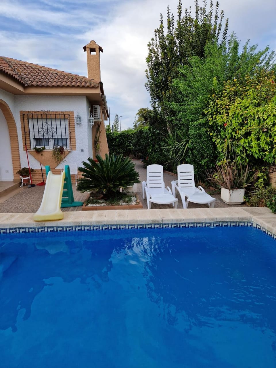 Casa cerca de Sevilla con piscina House in Andalusia