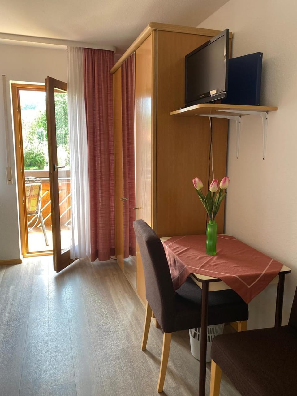 TV and multimedia, Balcony/Terrace, Evening entertainment