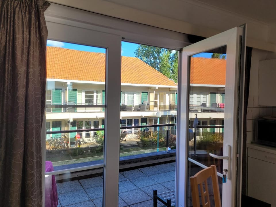 Balcony/Terrace, Garden view