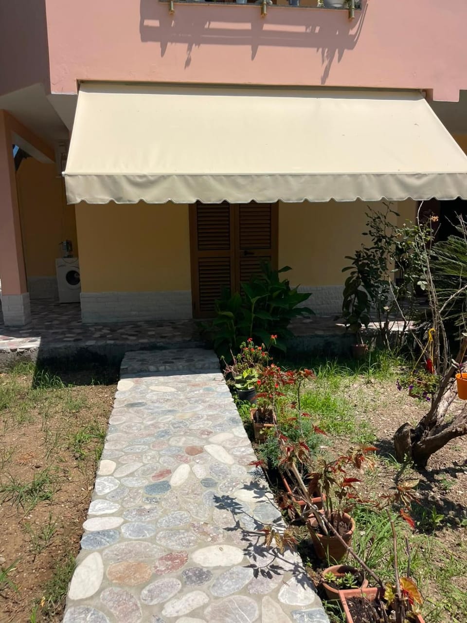 Besart Room Bed and Breakfast in Vlorë County, Albania
