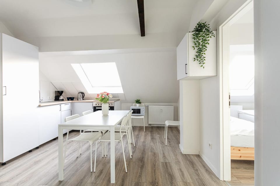 Kitchen or kitchenette, Photo of the whole room, Dining area