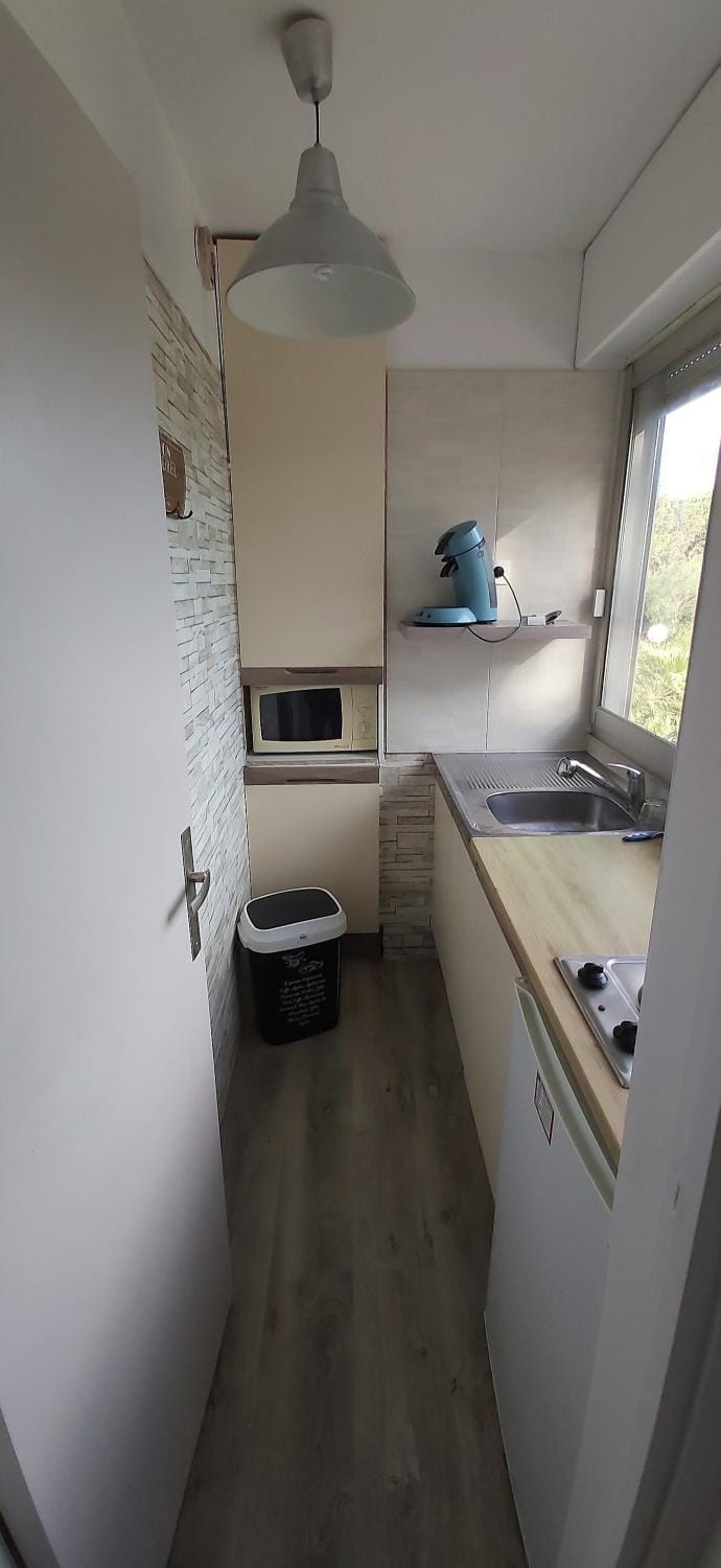 Le Zodiaque 20m2 piscine Apartment in Hyères
