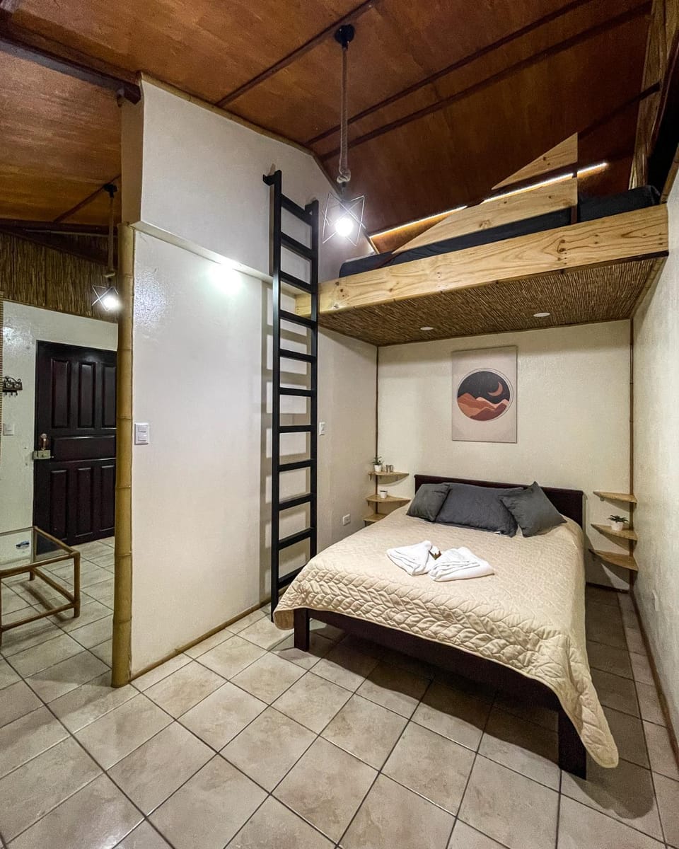TERMINAL VERDE PRIVATE APARTMENTS NEAR AIRPORT 24h SELF CHECK IN Apartment in San José Province
