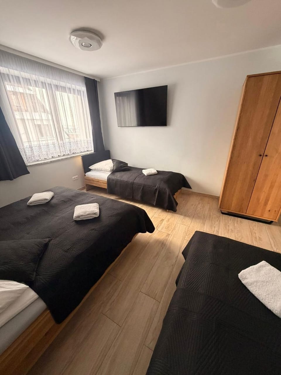 Bed, TV and multimedia
