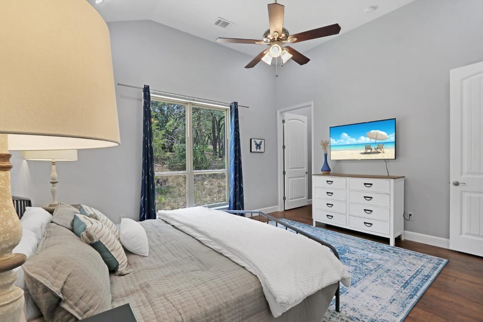 Comal Cottage House in Canyon Lake