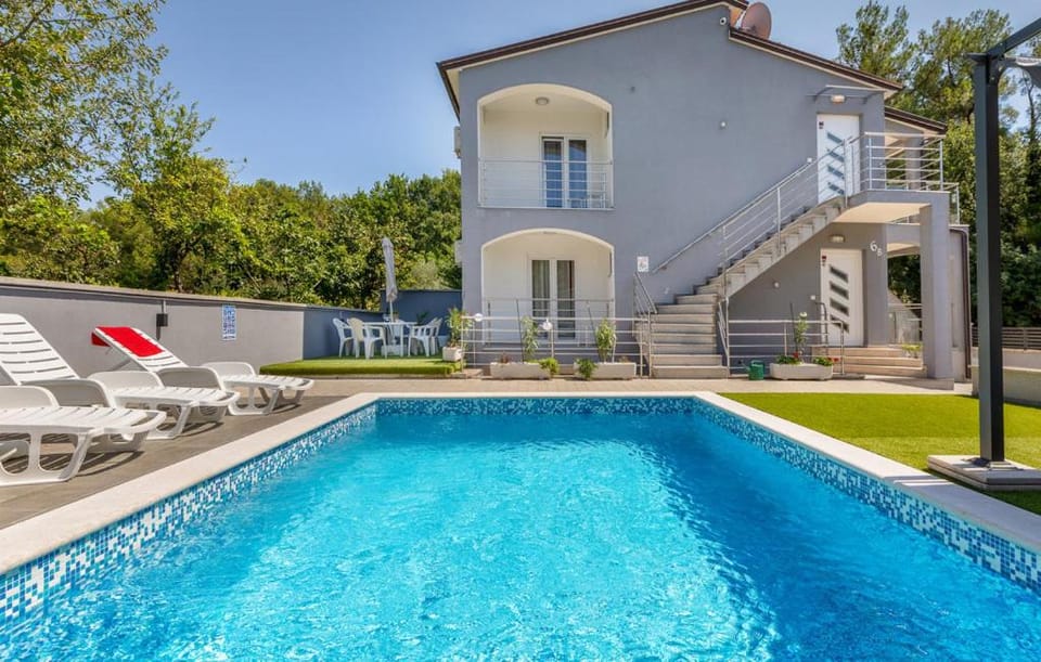 Garden, Pool view, Swimming pool