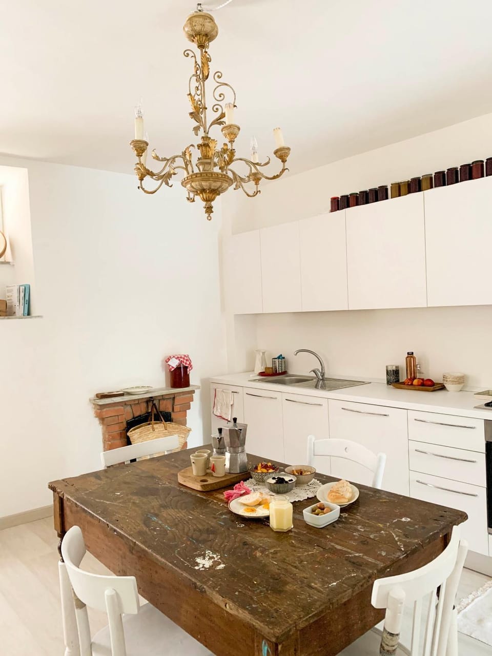 Food and drinks, Dining area