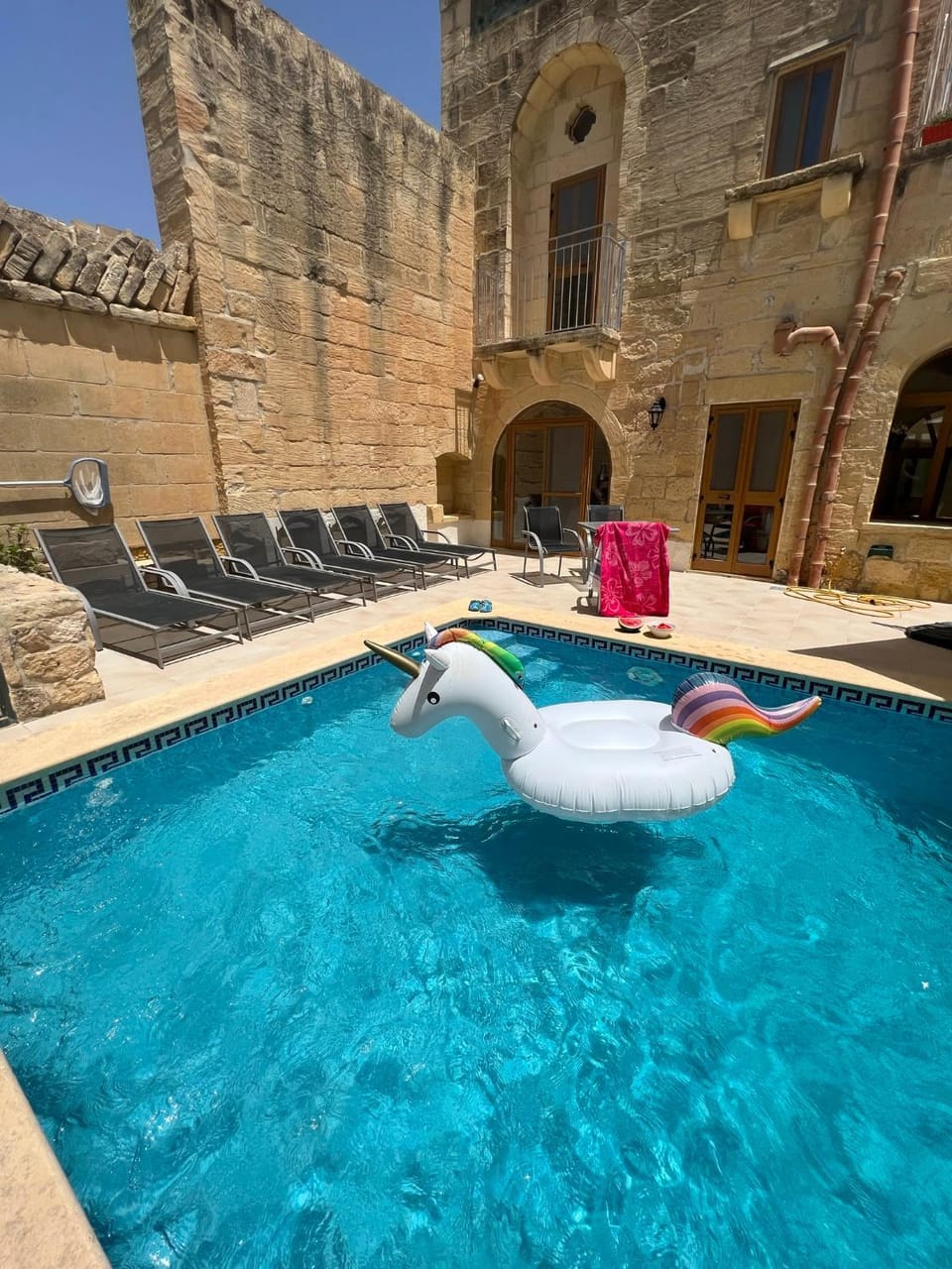 Swimming pool