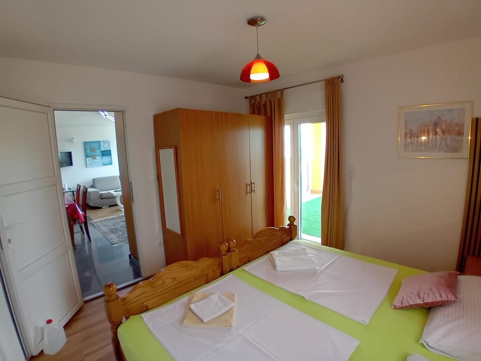 D,apartman' ulica pušća 51, 51513 Omišalj Apartment in Primorje-Gorski Kotar County
