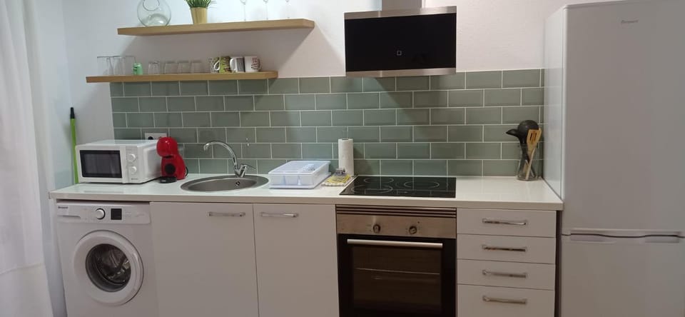 155A - Apartamento junto al Puerto Deportivo Gijón by R2R Consulting Apartment in Gijón