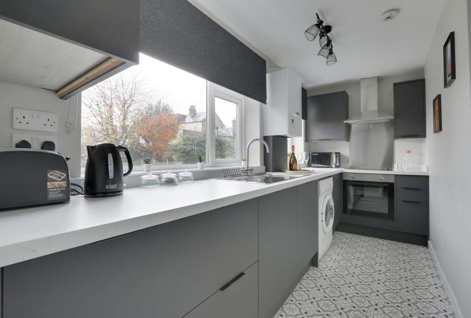 minibar, pet friendly, stove, toaster, washing machine, kitchen