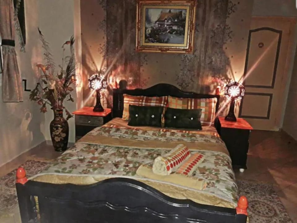 ÆŘTISTICSPACE in the ČENTER Room 7 Bed and Breakfast in Tangier