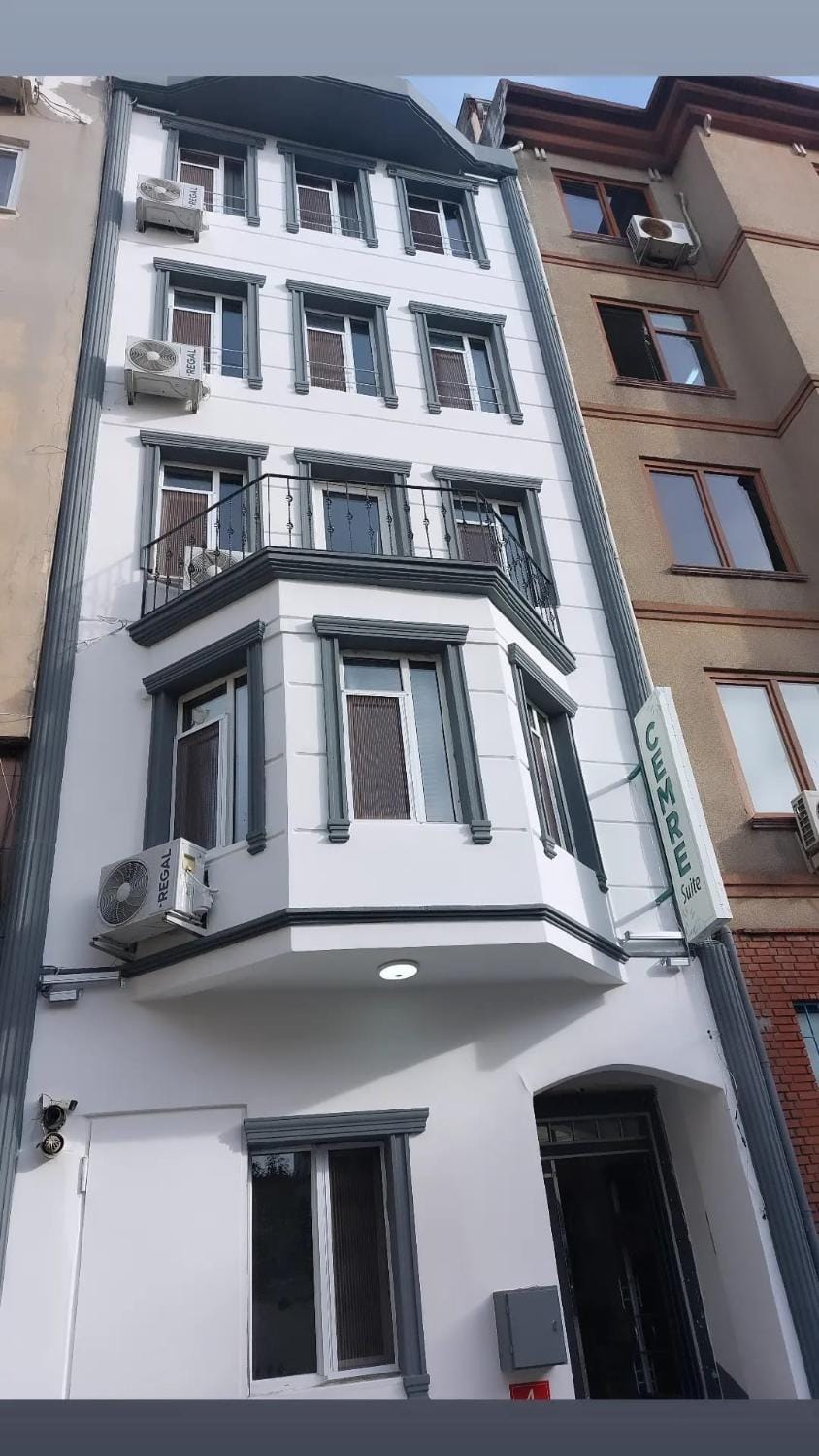 Property building, Day, Quiet street view