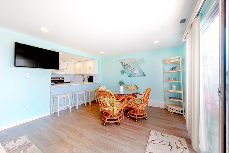Waves 307 Apartment in Ocean City