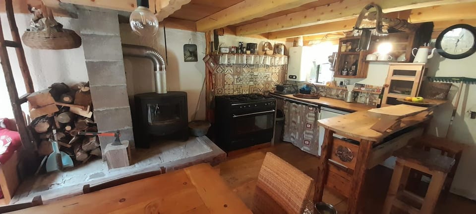 Chalet au ayes Chalet in Piedmont